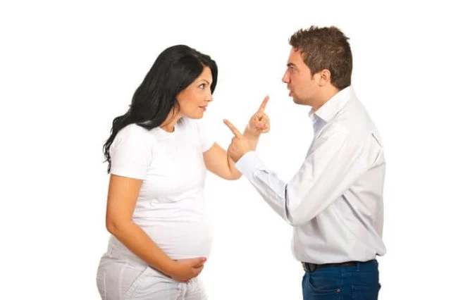 Chồng có được quyền đơn phương ly hôn khi vợ đang mang thai không?